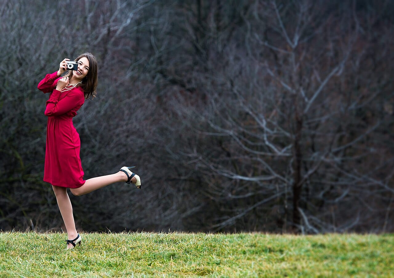 Wedding and lifestyle photographer Katia Trudeau works with her camera in Toronto