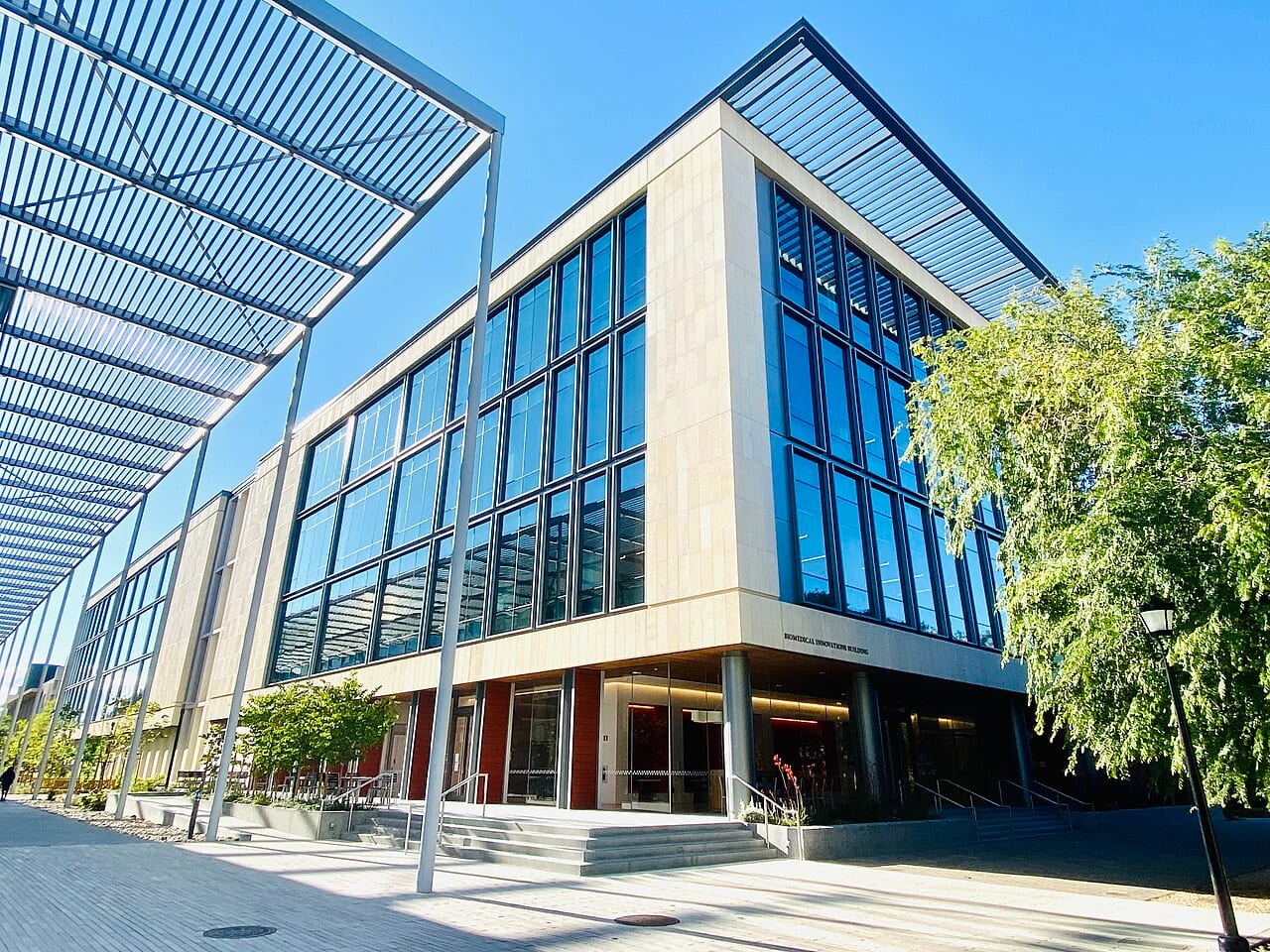 The Biomedical Innovations Building at Stanford University School of Medicine