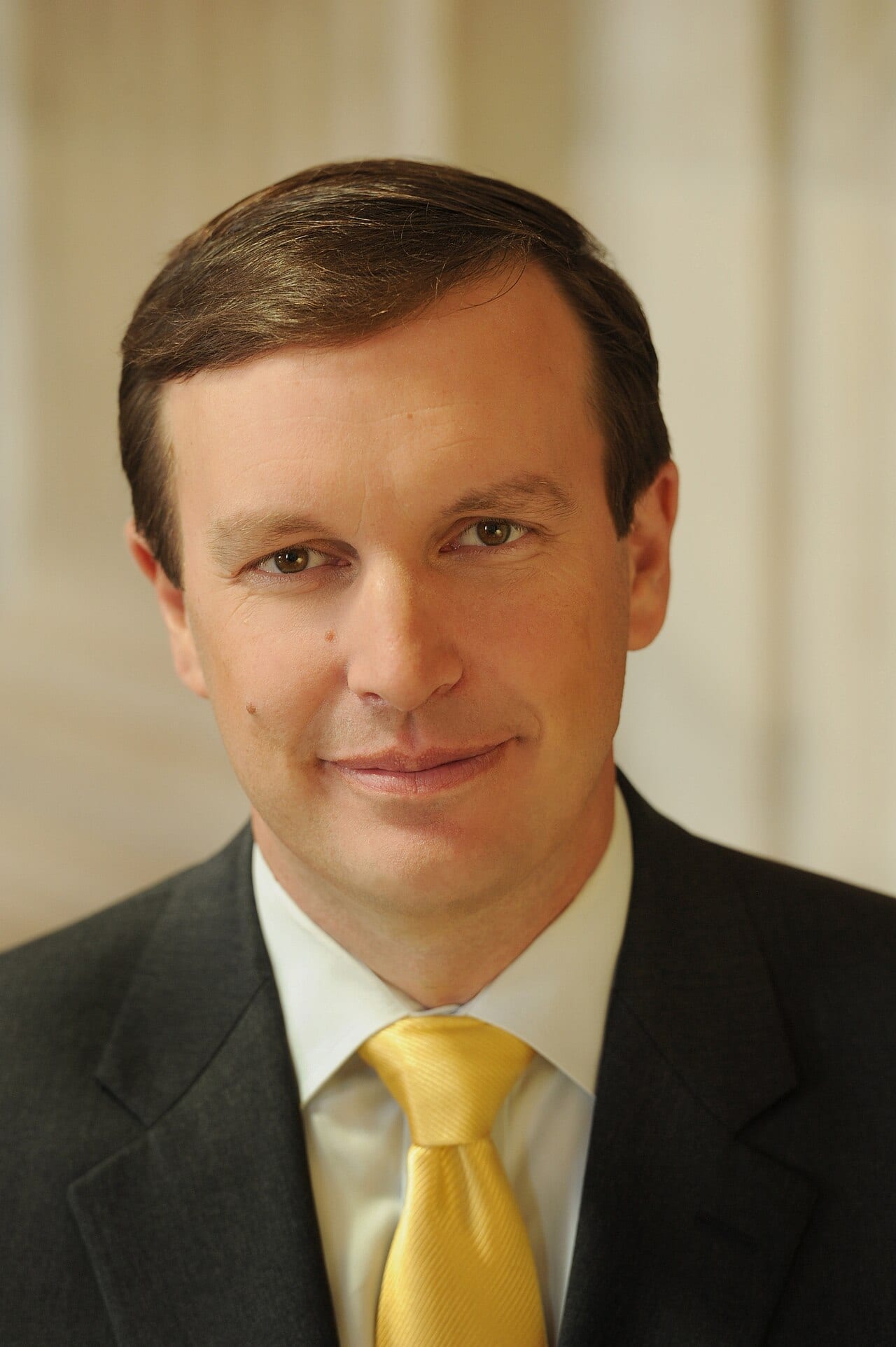Official portrait of U.S. Senator Chris Murphy of Connecticut