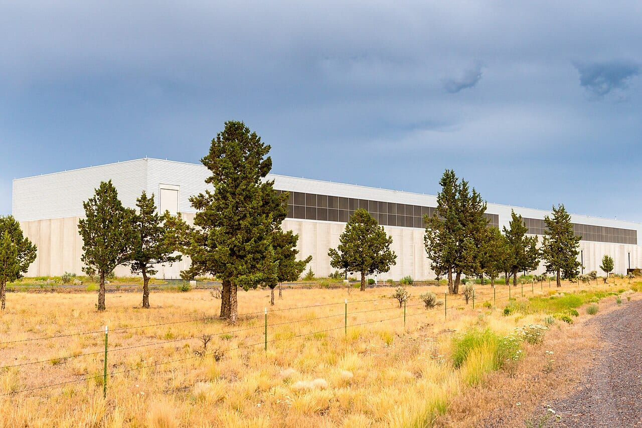 A Facebook data center building west of Prineville, Oregon